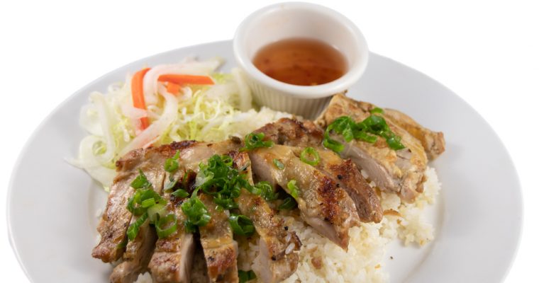 Cơm gà – Barbequed chicken with rice
